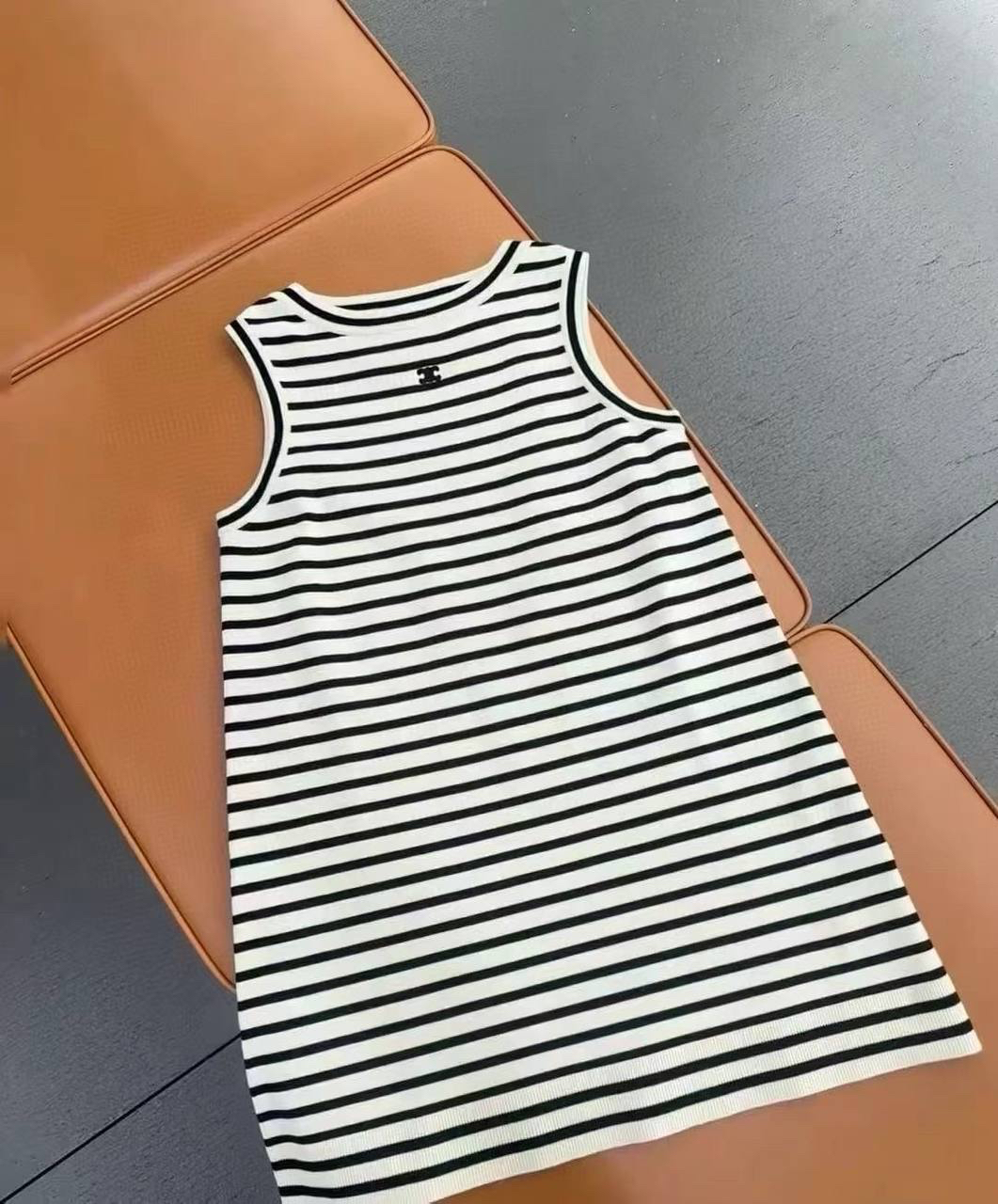 ПЛАТЬЕ CELINE детальное фото