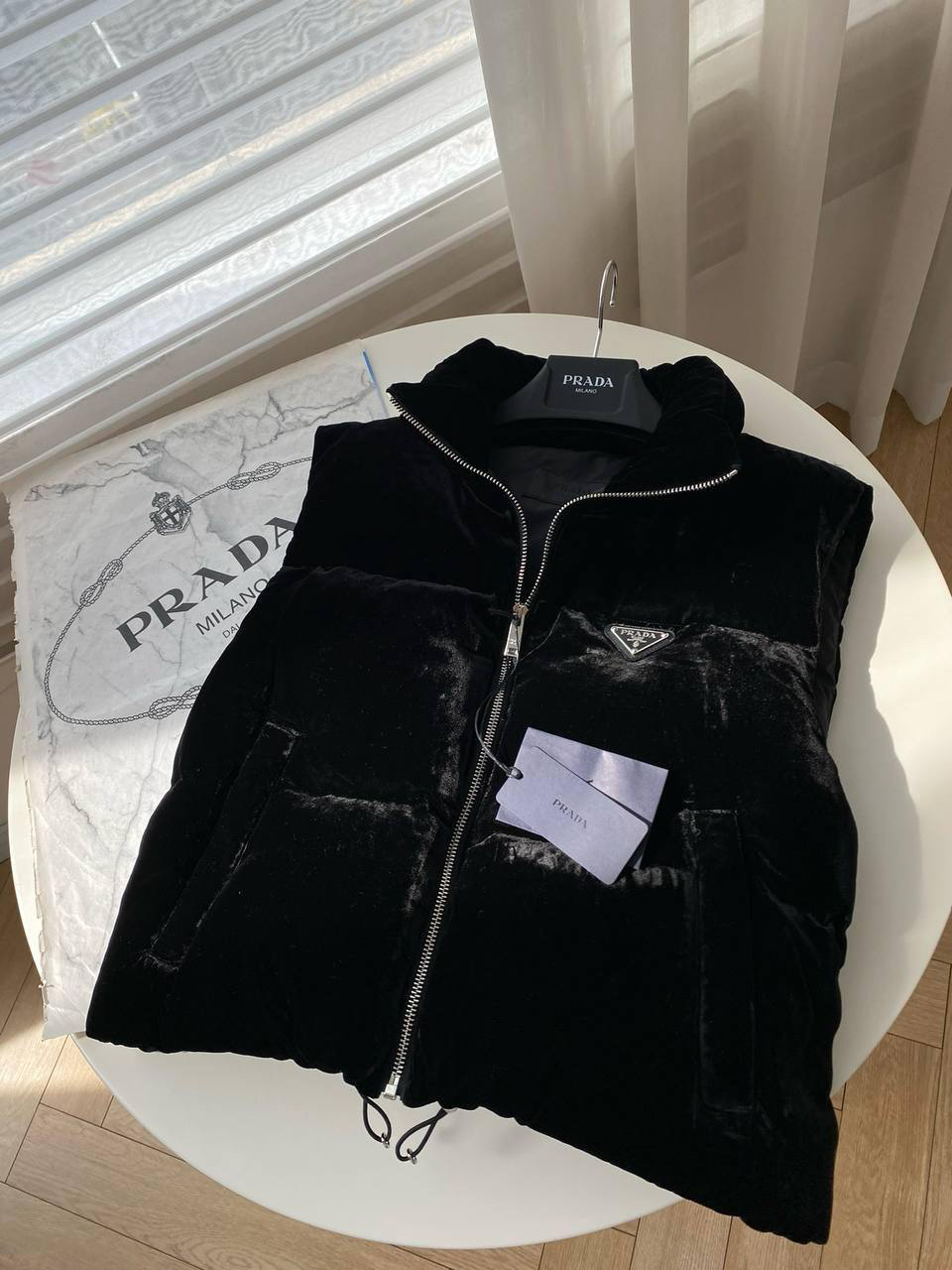 ЖИЛЕТ PRADA детальное фото