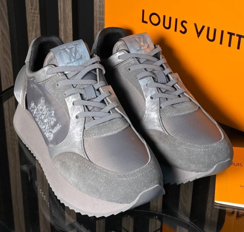 МУЖСКИЕ КРОССОВКИ LOUIS VUITTON фото