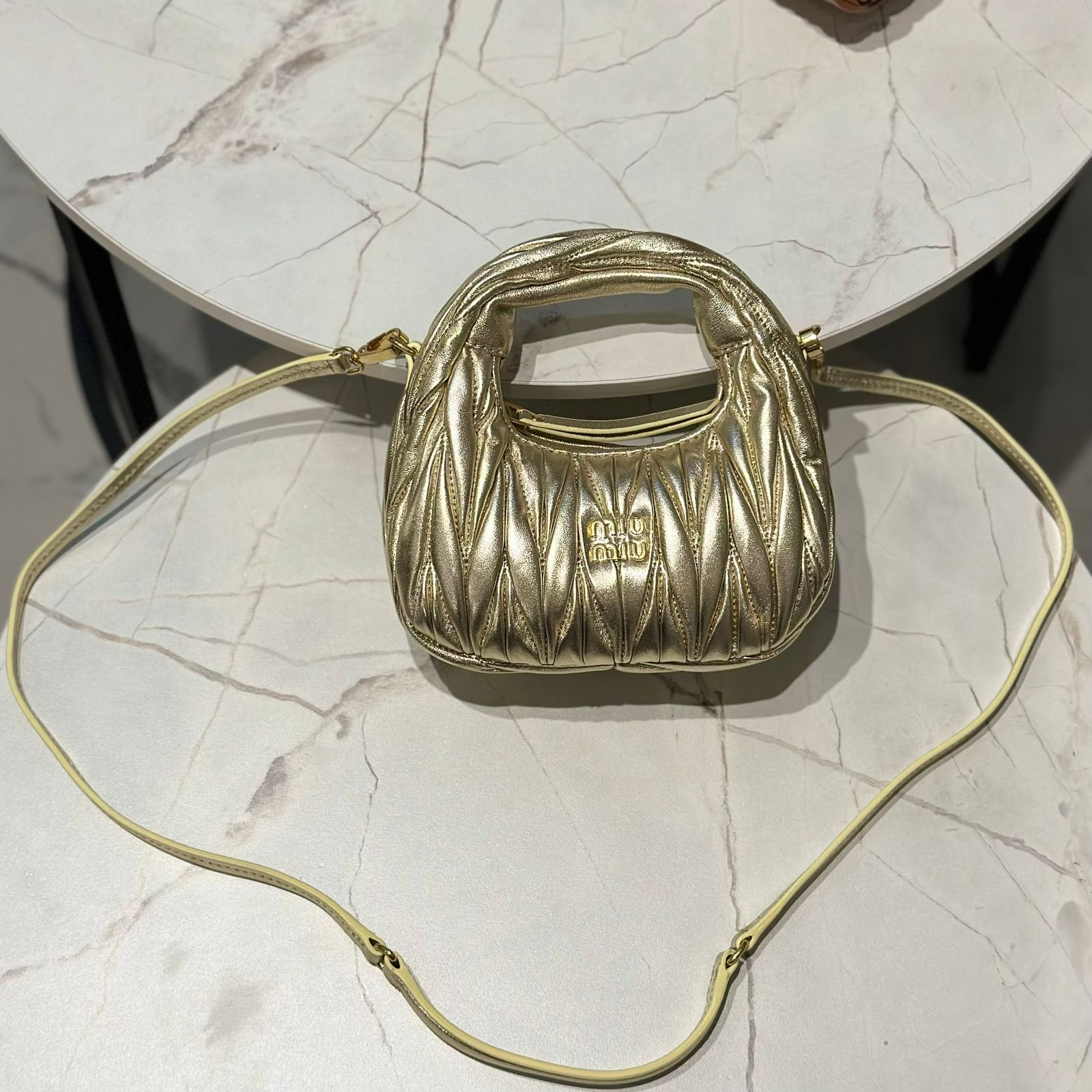 СУМКА MIU MIU WANDER детальное фото