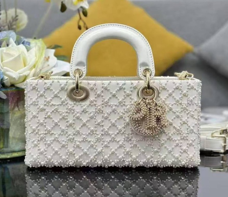 СУМКА CHRISTIAN DIOR LADY фото