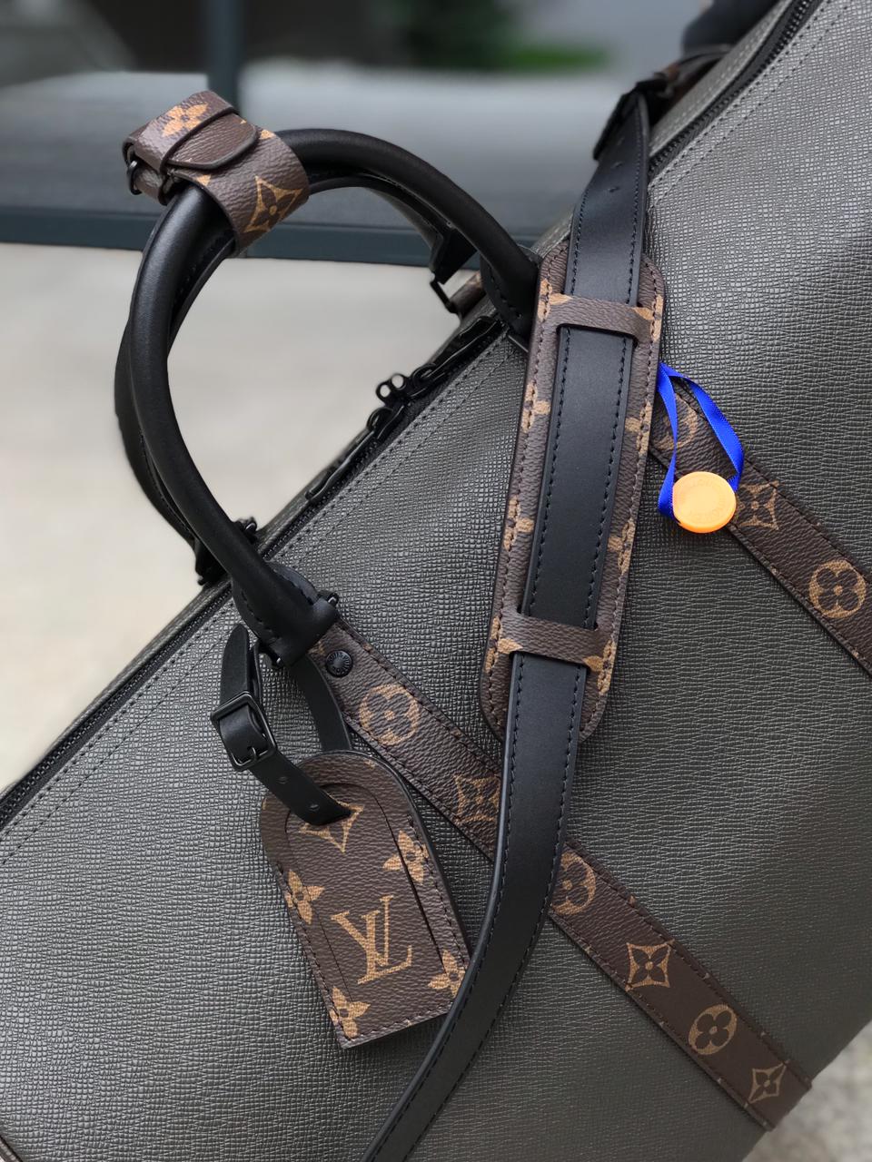 ДОРОЖНАЯ СУМКА LOUIS VUITTON детальное фото