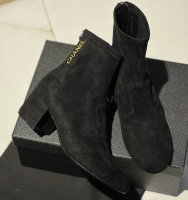 БОТИЛЬОНЫ CHANEL фото