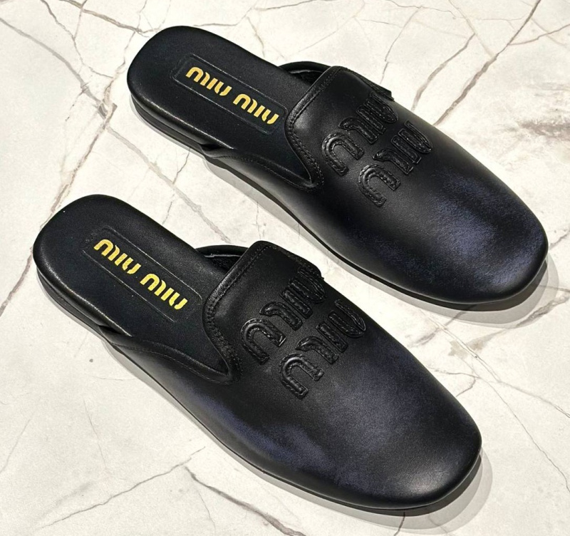 ШЛЕПКИ MIU MIU фото