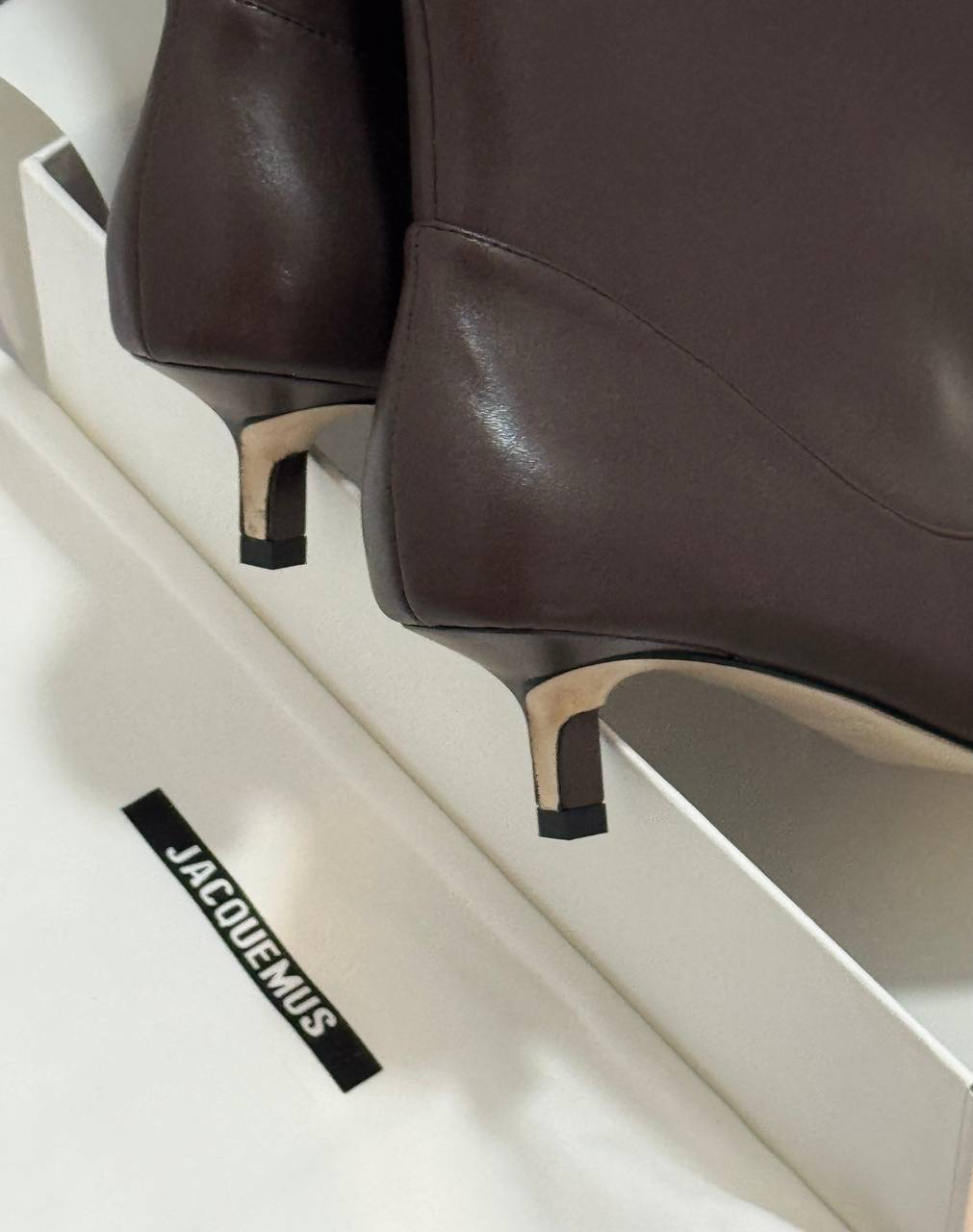 САПОГИ JACQUEMUS детальное фото