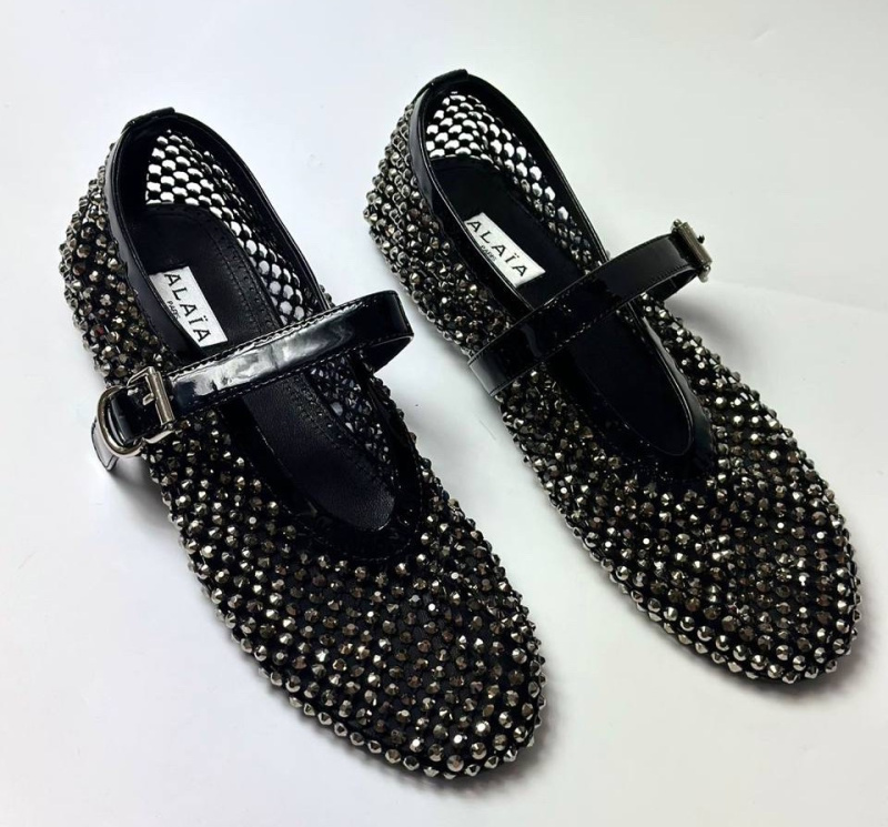 БАЛЕТКИ ALAIA фото