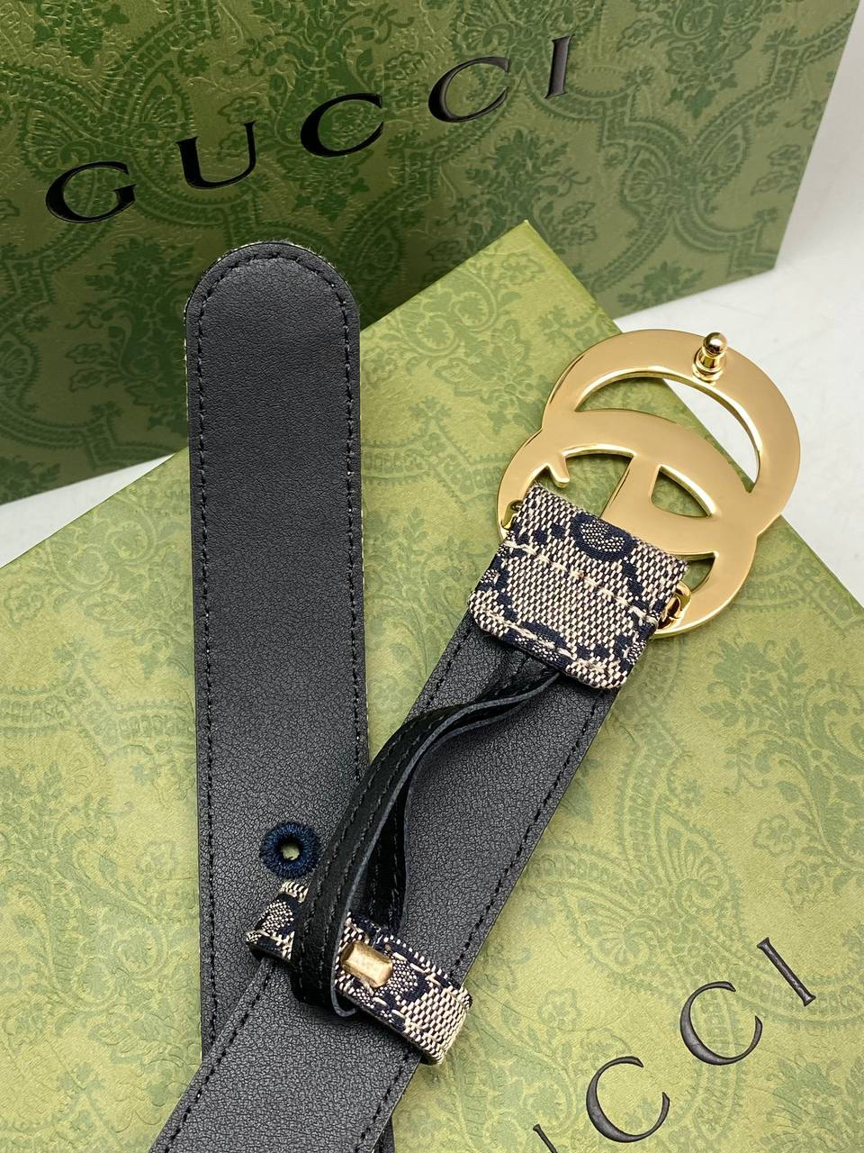 ЖЕНСКИЙ РЕМЕНЬ GUCCI детальное фото