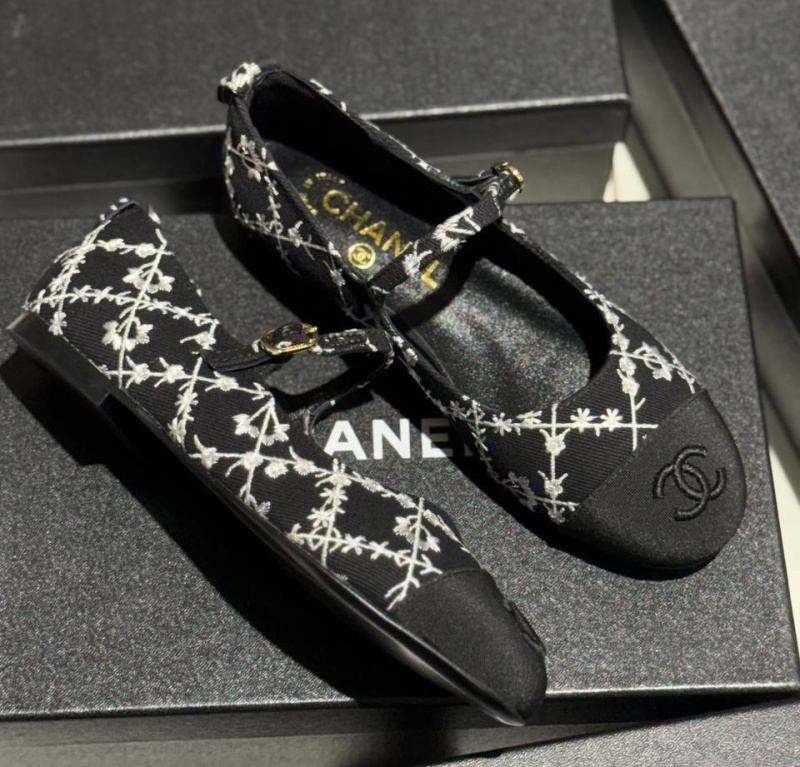 БАЛЕТКИ CHANEL фото