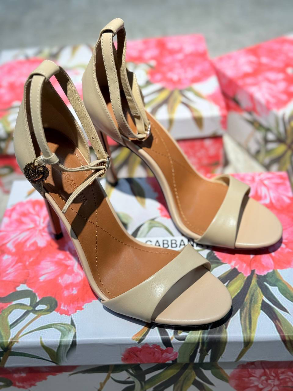 БОСОНОЖКИ DOLCE & GABBANA детальное фото