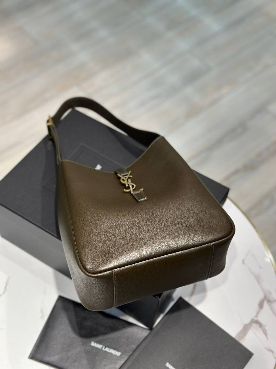 СУМКА SAINT LAURENT детальное фото