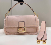 СУМКА FENDI BAGUETTE фото