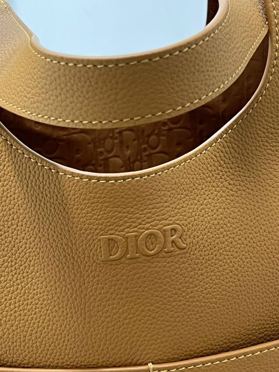 СУМКА CHRISTIAN DIOR детальное фото