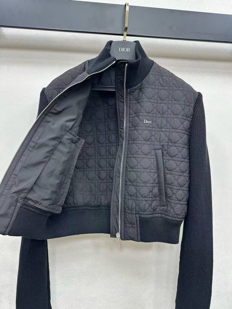 КУРТКА CHRISTIAN DIOR детальное фото