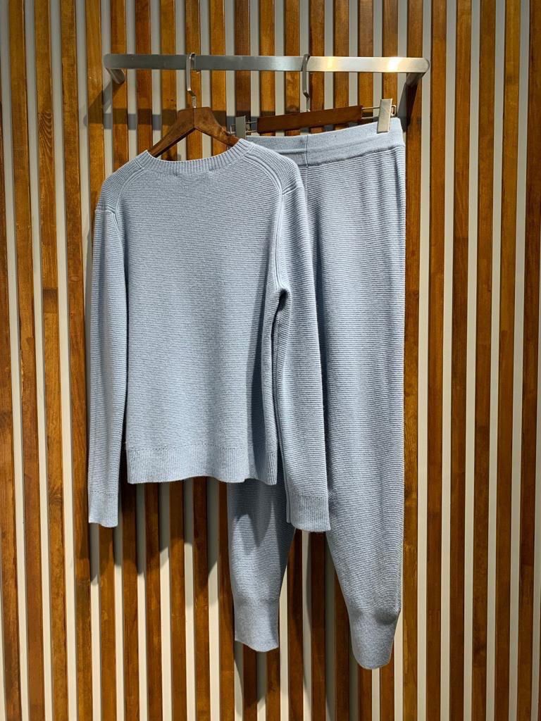 КОСТЮМ LORO PIANA детальное фото