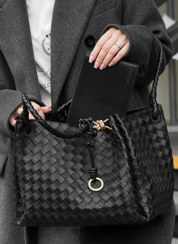 СУМКА BOTTEGA VENETA фото