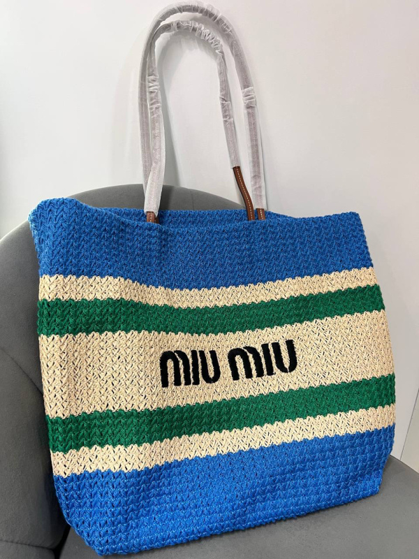 СУМКА MIU MIU фото