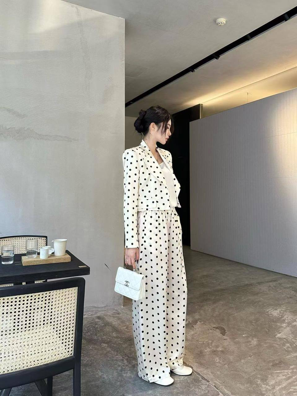 КОСТЮМ SAINT LAURENT детальное фото