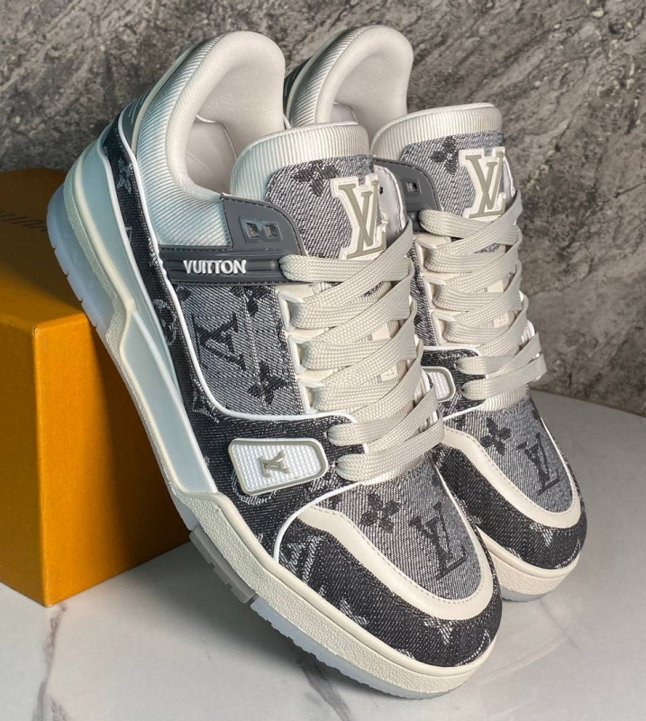 МУЖСКИЕ КРОССОВКИ LOUIS VUITTON фото