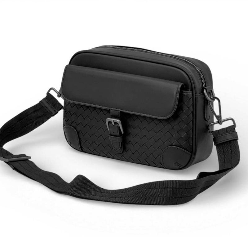МУЖСКАЯ СУМКА МЕССЕНДЖЕР BOTTEGA VENETA фото