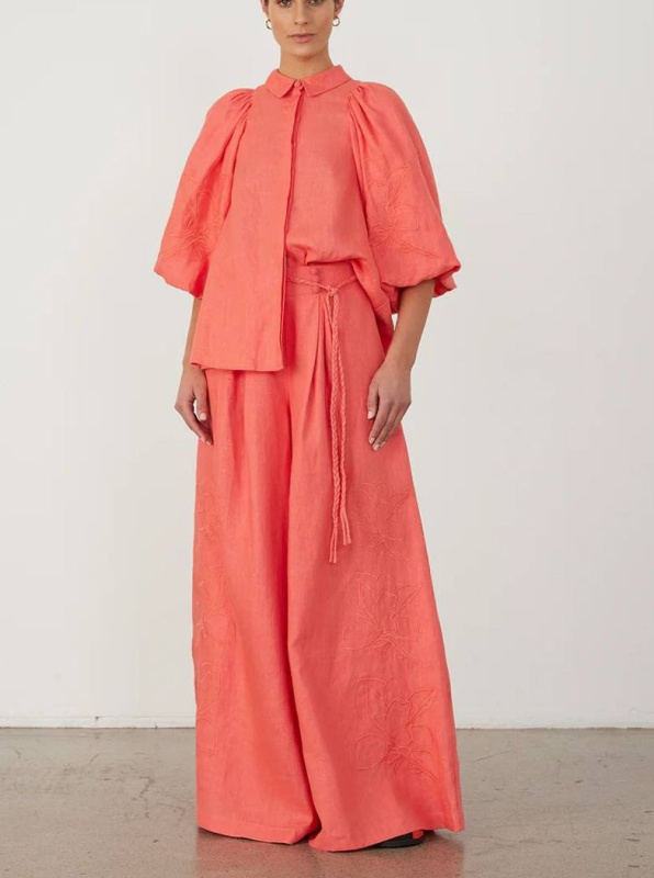 КОСТЮМ JOSLIN фото