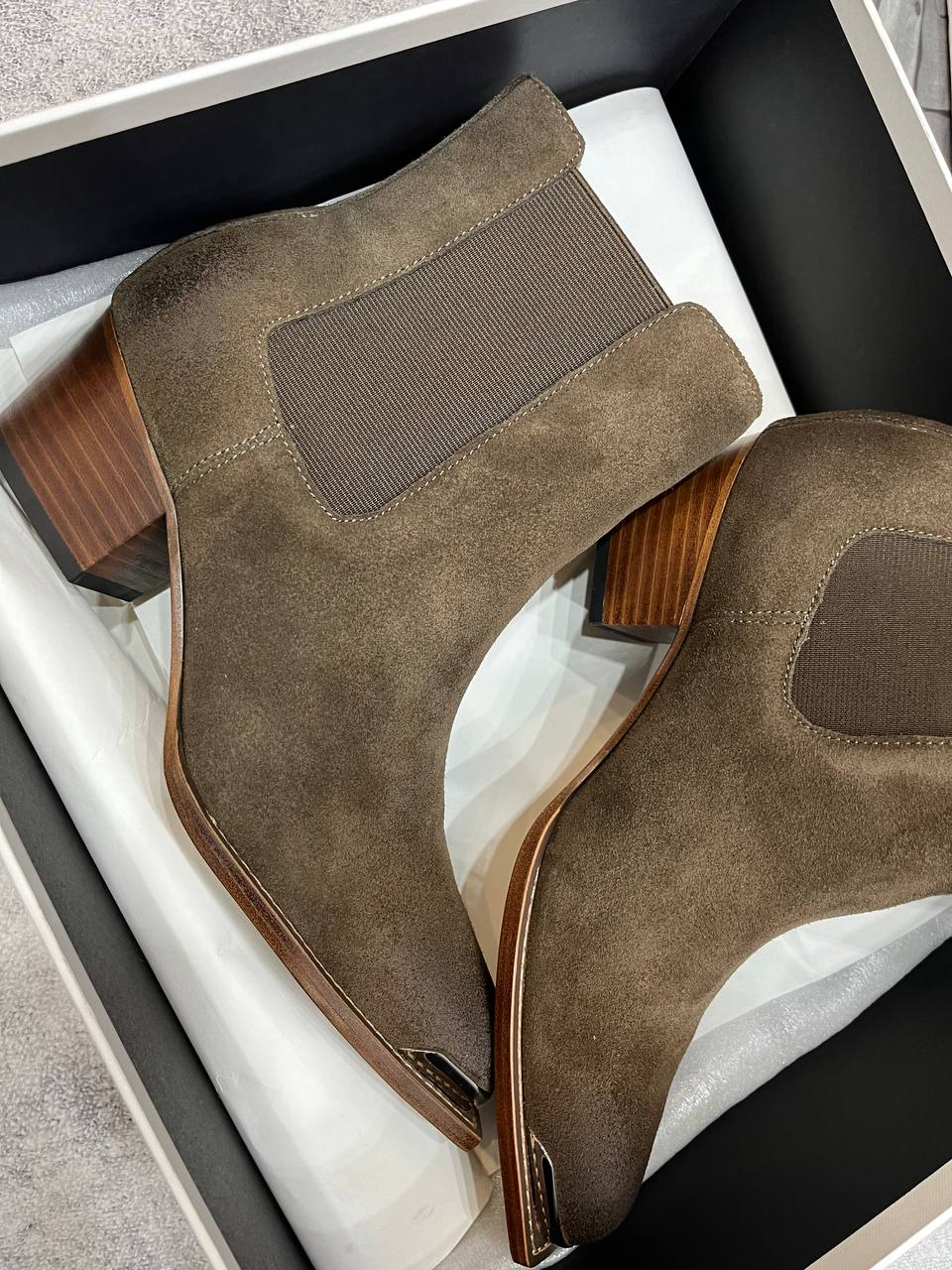 БОТИЛЬОНЫ CELINE детальное фото