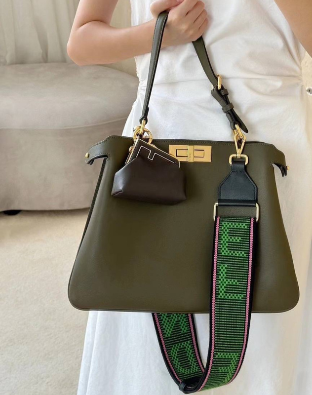 СУМКА FENDI фото