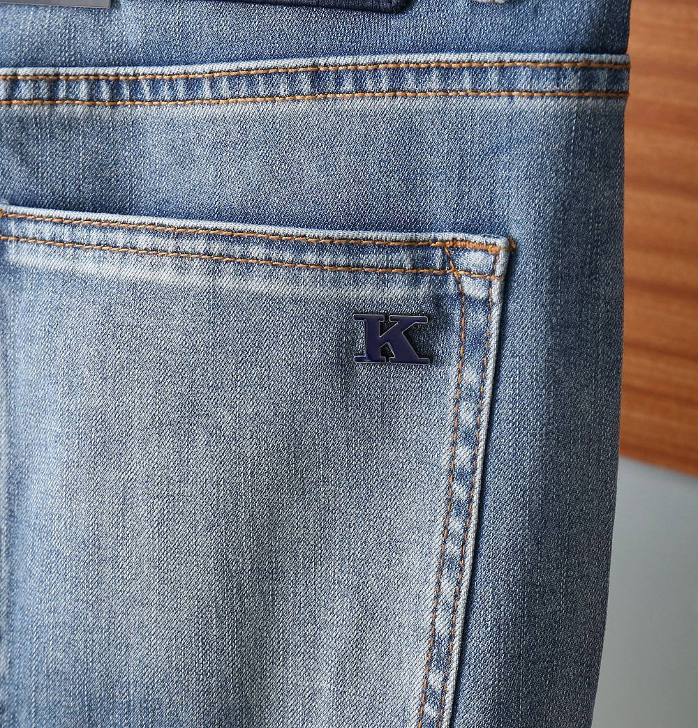МУЖСКИЕ ДЖИНСЫ KITON детальное фото