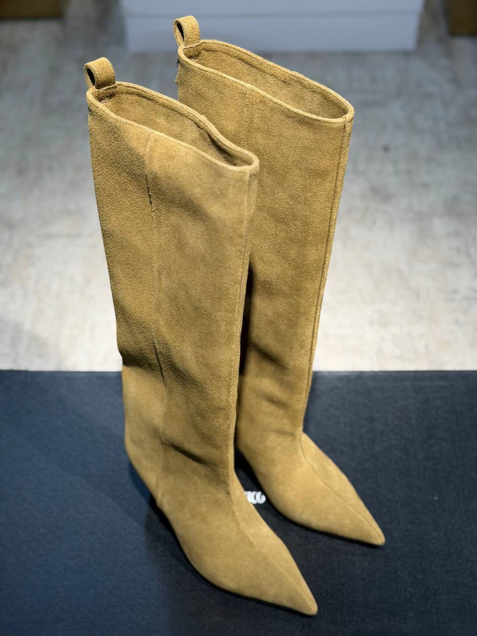 САПОГИ THE ATTICO детальное фото