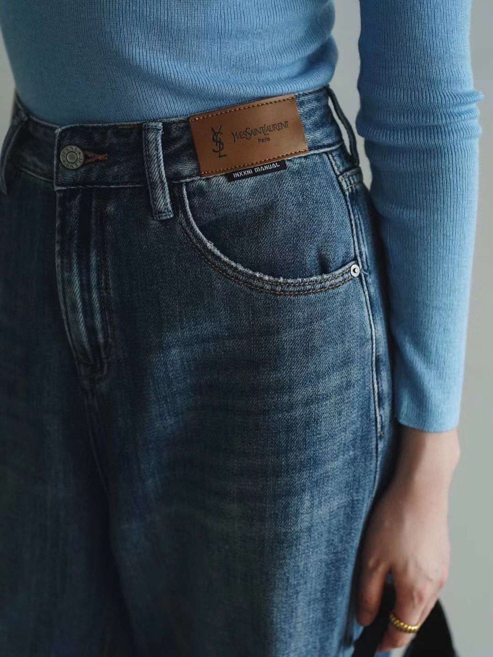 ДЖИНСЫ SAINT LAURENT детальное фото