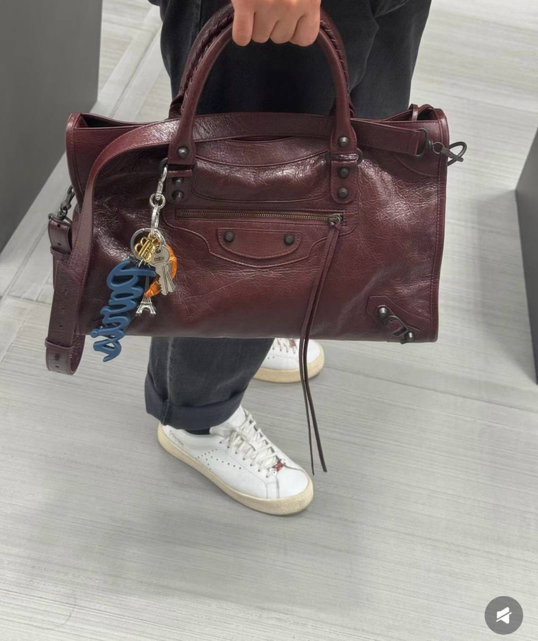 СУМКА BALENCIAGA детальное фото