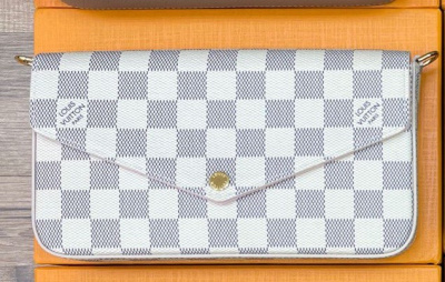 СУМКА LOUIS VUITTON фото