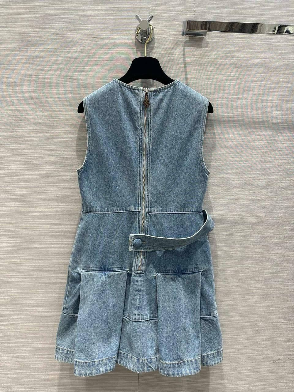 ПЛАТЬЕ LOUIS VUITTON детальное фото