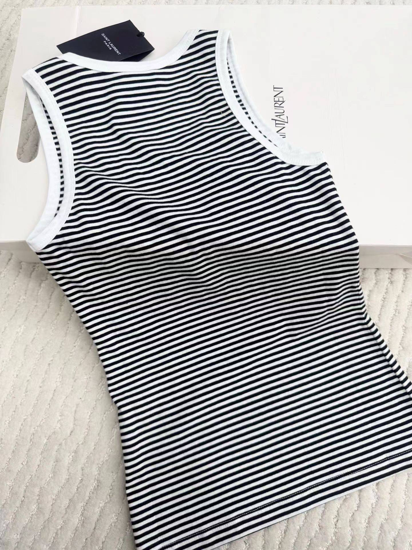 МАЙКА SAINT LAURENT детальное фото