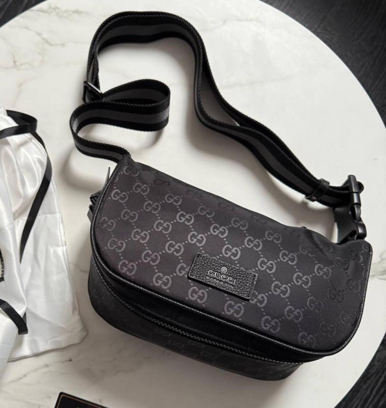МУЖСКАЯ СУМКА МЕССЕНДЖЕР GUCCI фото