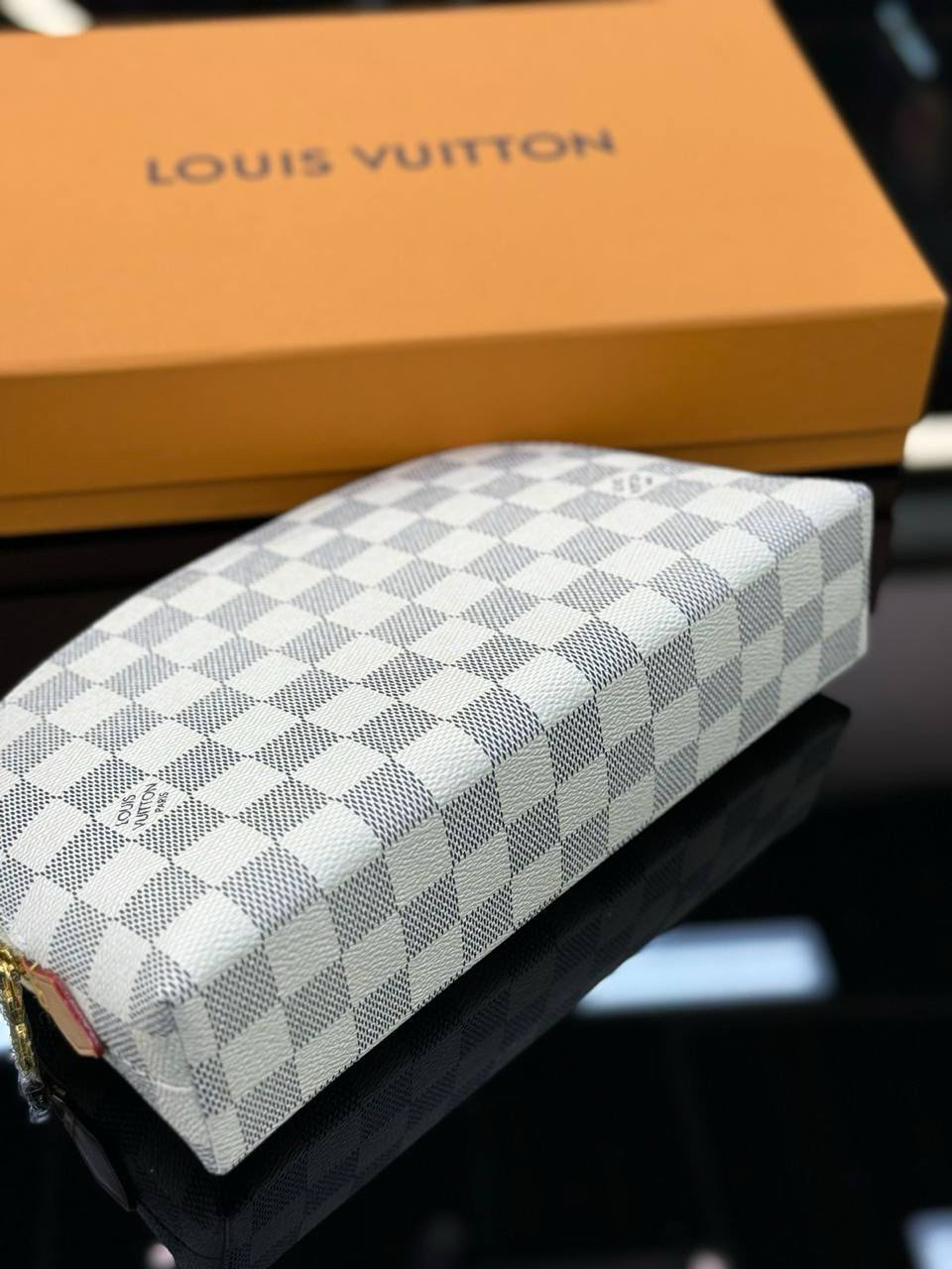 КОСМЕТИЧКА LOUIS VUITTON детальное фото
