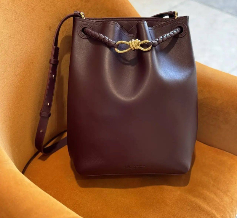 СУМКА BOTTEGA VENETA фото
