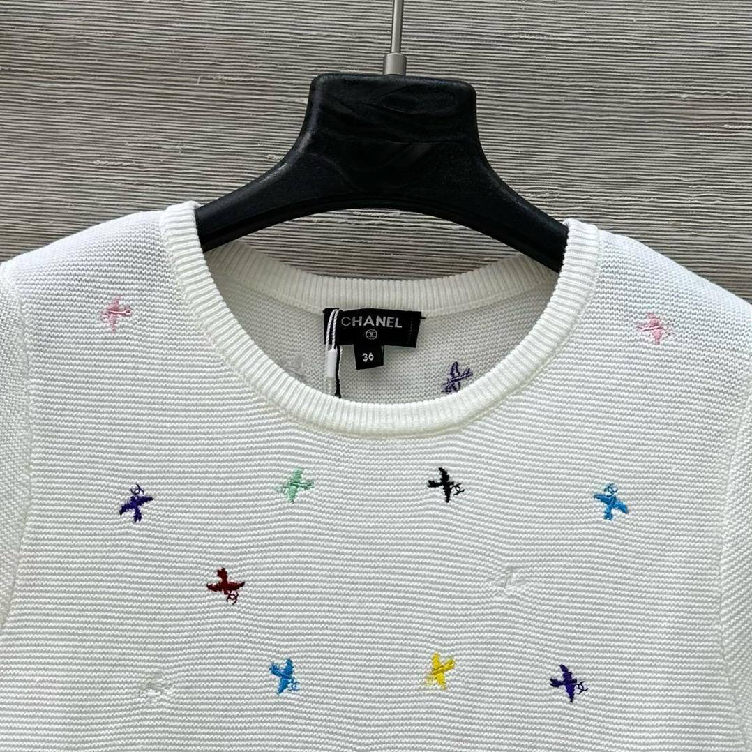ФУТБОЛКА CHANEL детальное фото