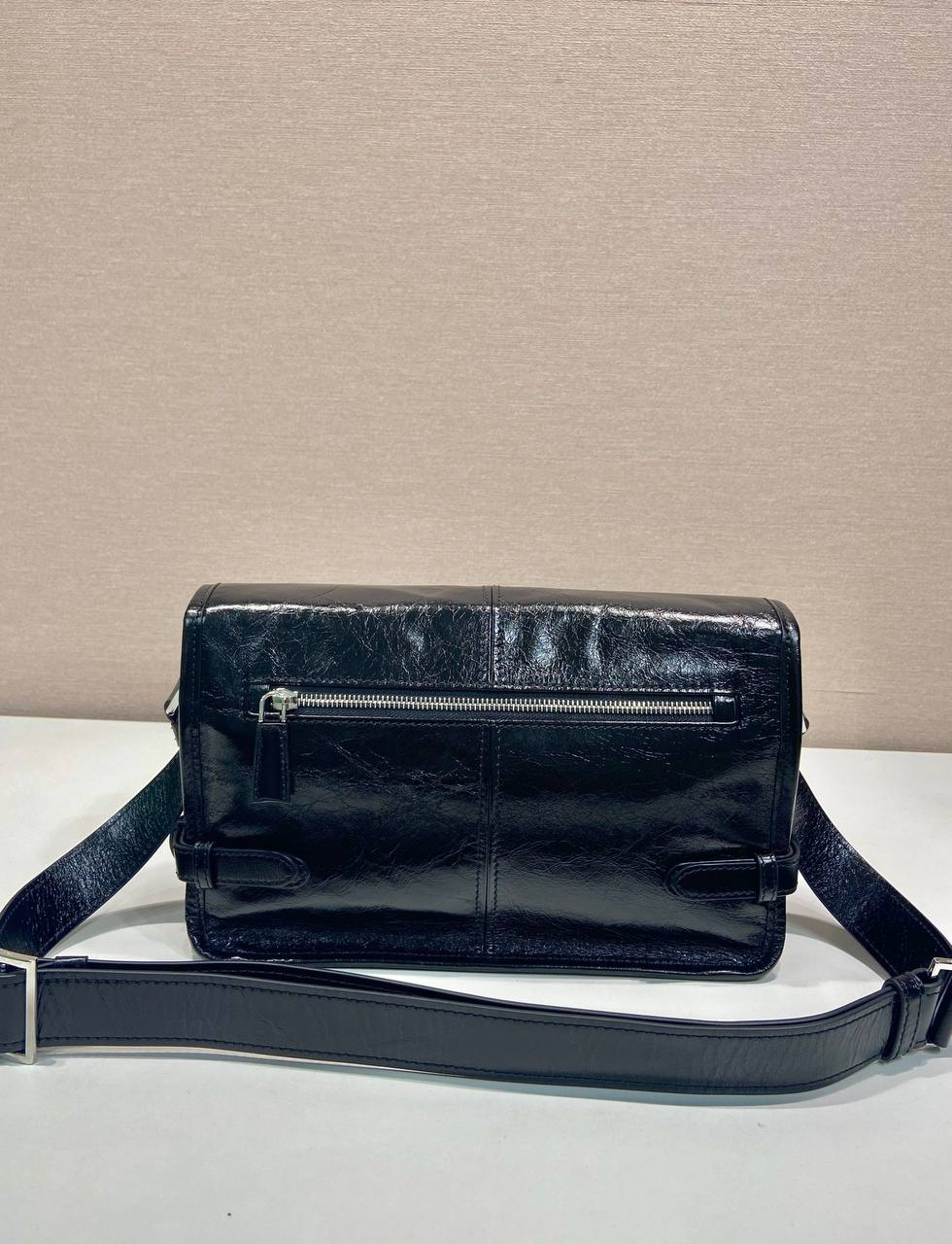 МУЖСКАЯ СУМКА МЕССЕНДЖЕР PRADA детальное фото