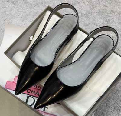 ТУФЛИ EQUIL фото