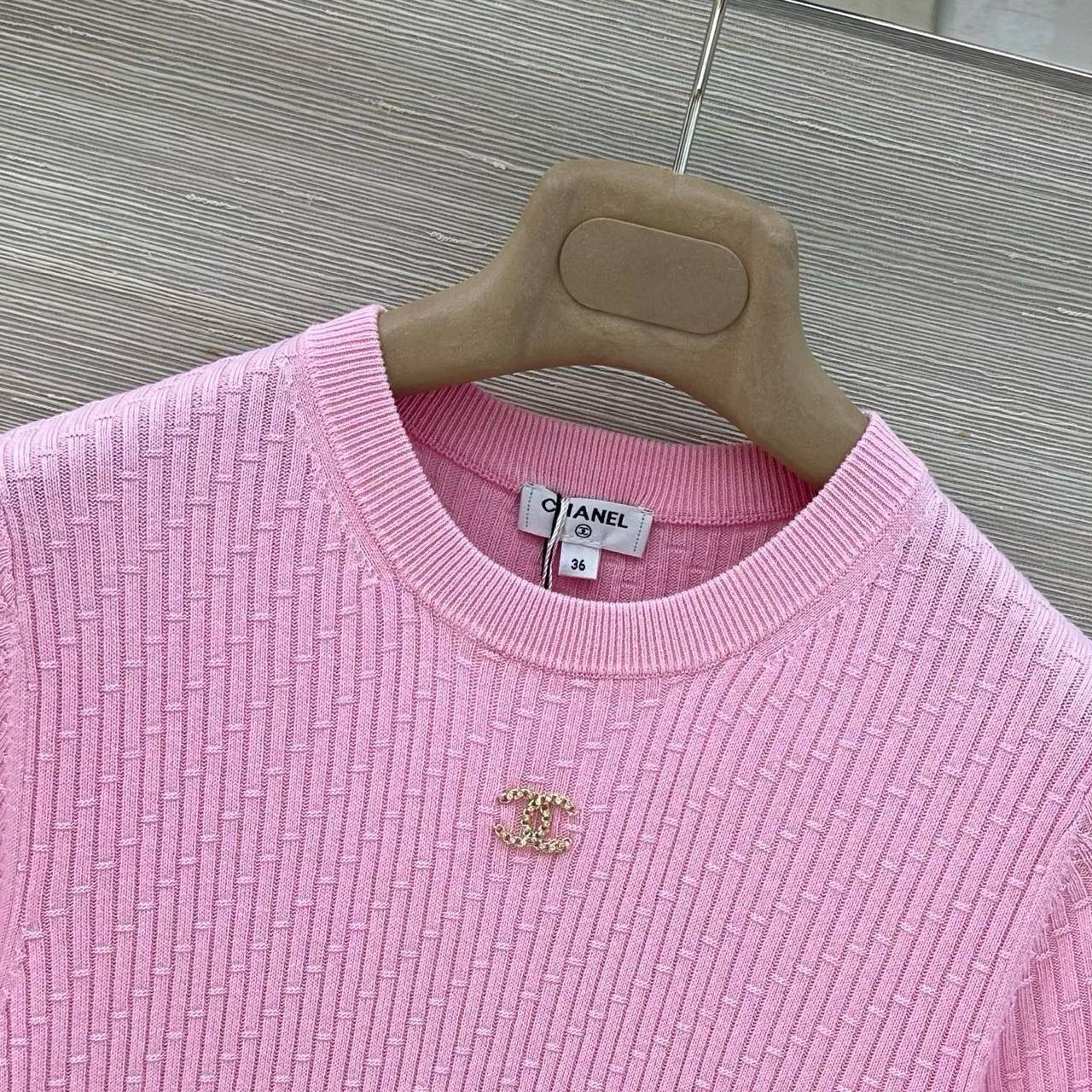 ФУТБОЛКА CHANEL детальное фото