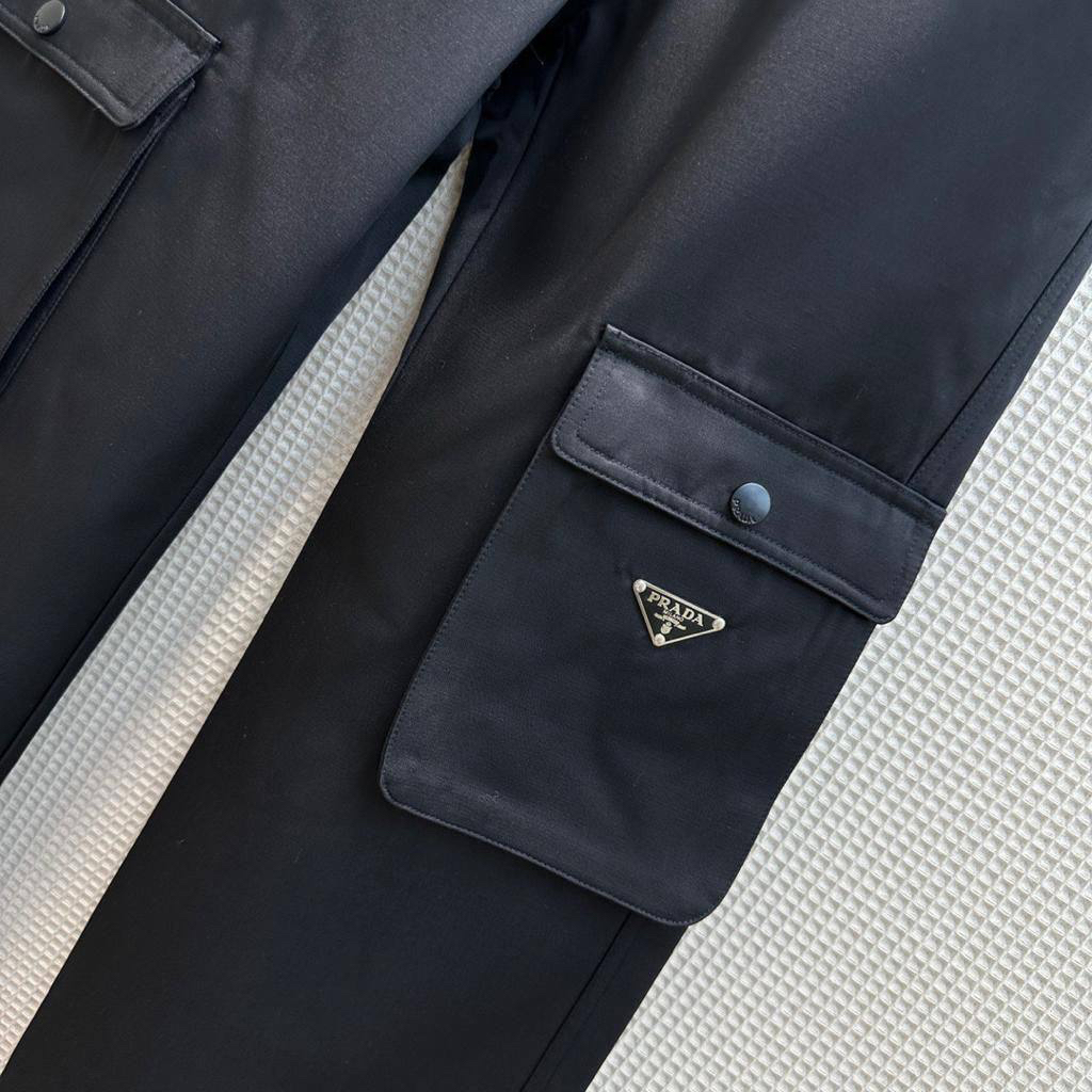 БРЮКИ PRADA детальное фото