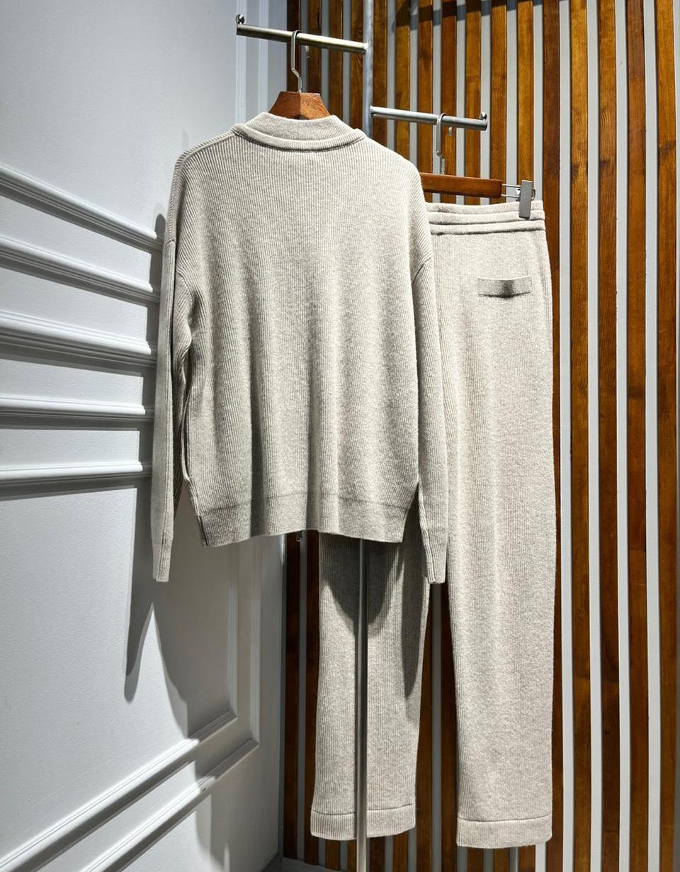 КОСТЮМ BRUNELLO CUCINELLI детальное фото