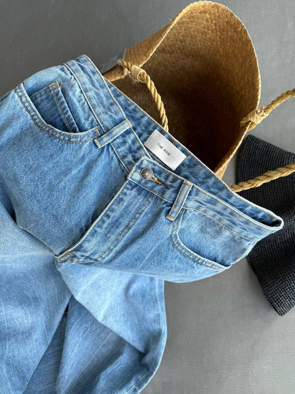 ДЖИНСЫ THE ROW детальное фото