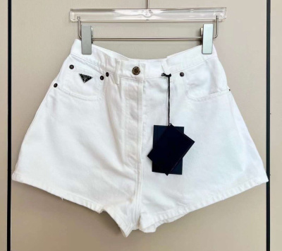 ШОРТЫ PRADA фото