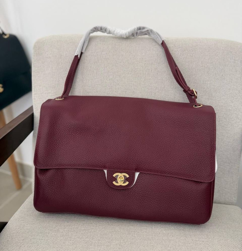 СУМКА CHANEL MAXI FLAP фото