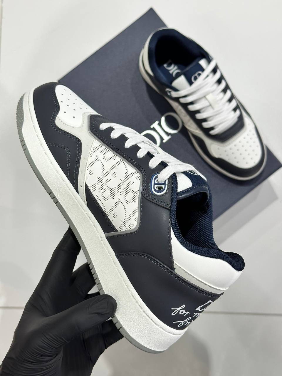 МУЖСКИЕ КРОССОВКИ CHRISTIAN DIOR детальное фото