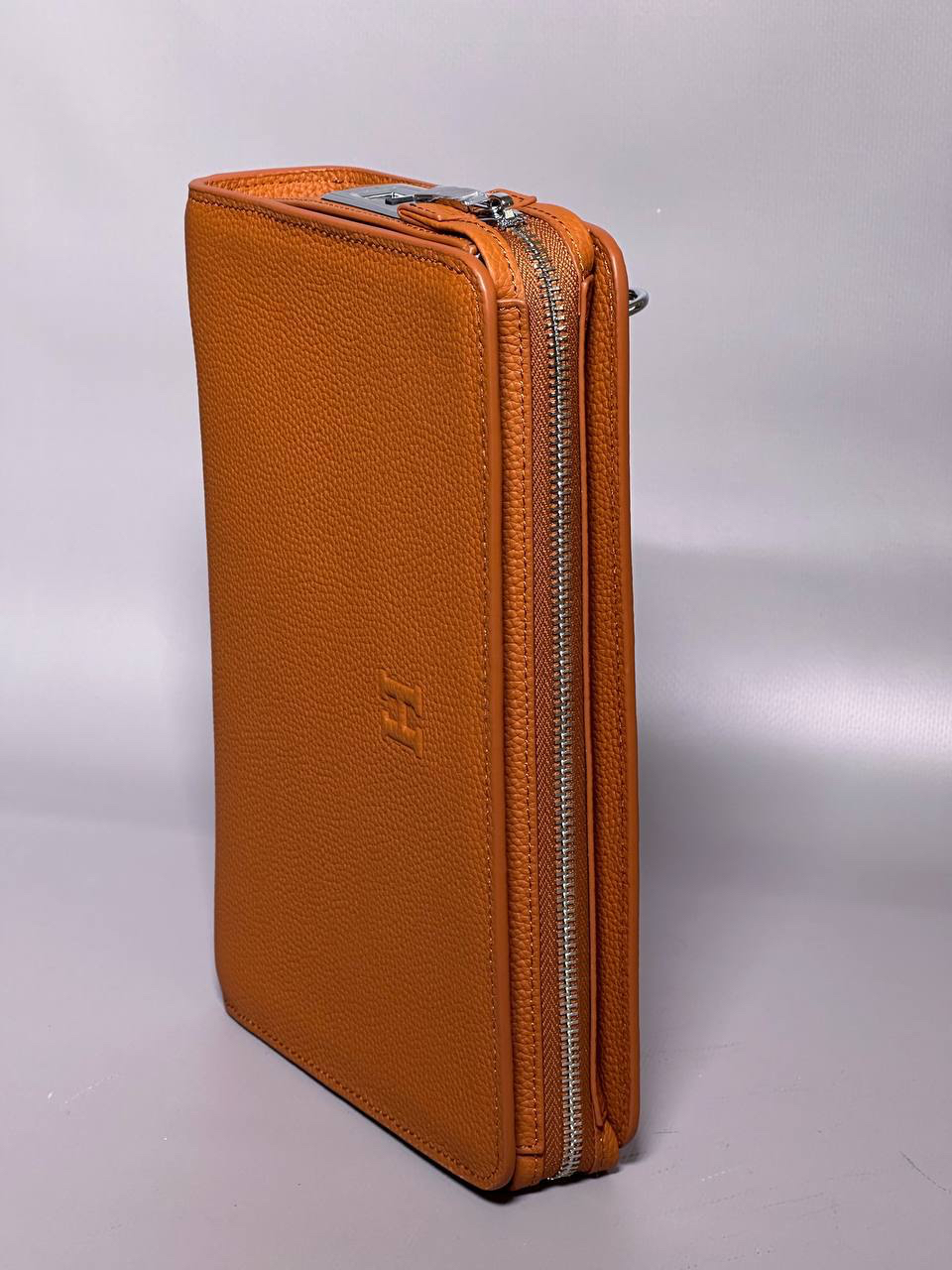МУЖСКОЙ КЛАТЧ HERMES детальное фото
