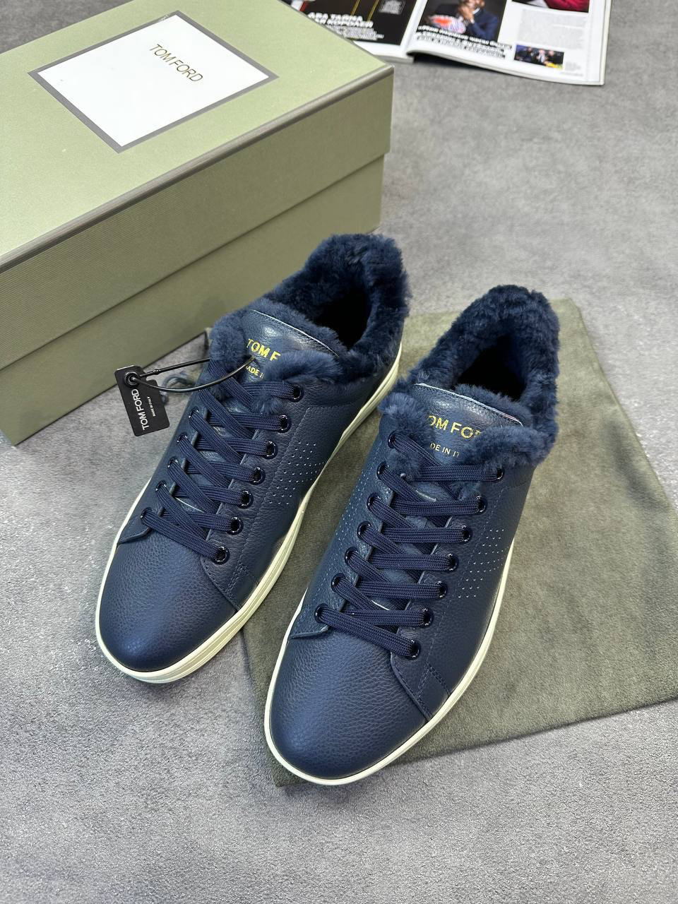 МУЖСКИЕ КЕДЫ TOM FORD детальное фото