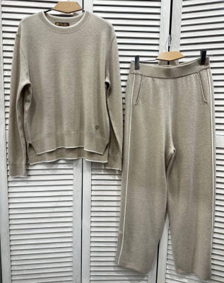 КОСТЮМ LORO PIANA фото