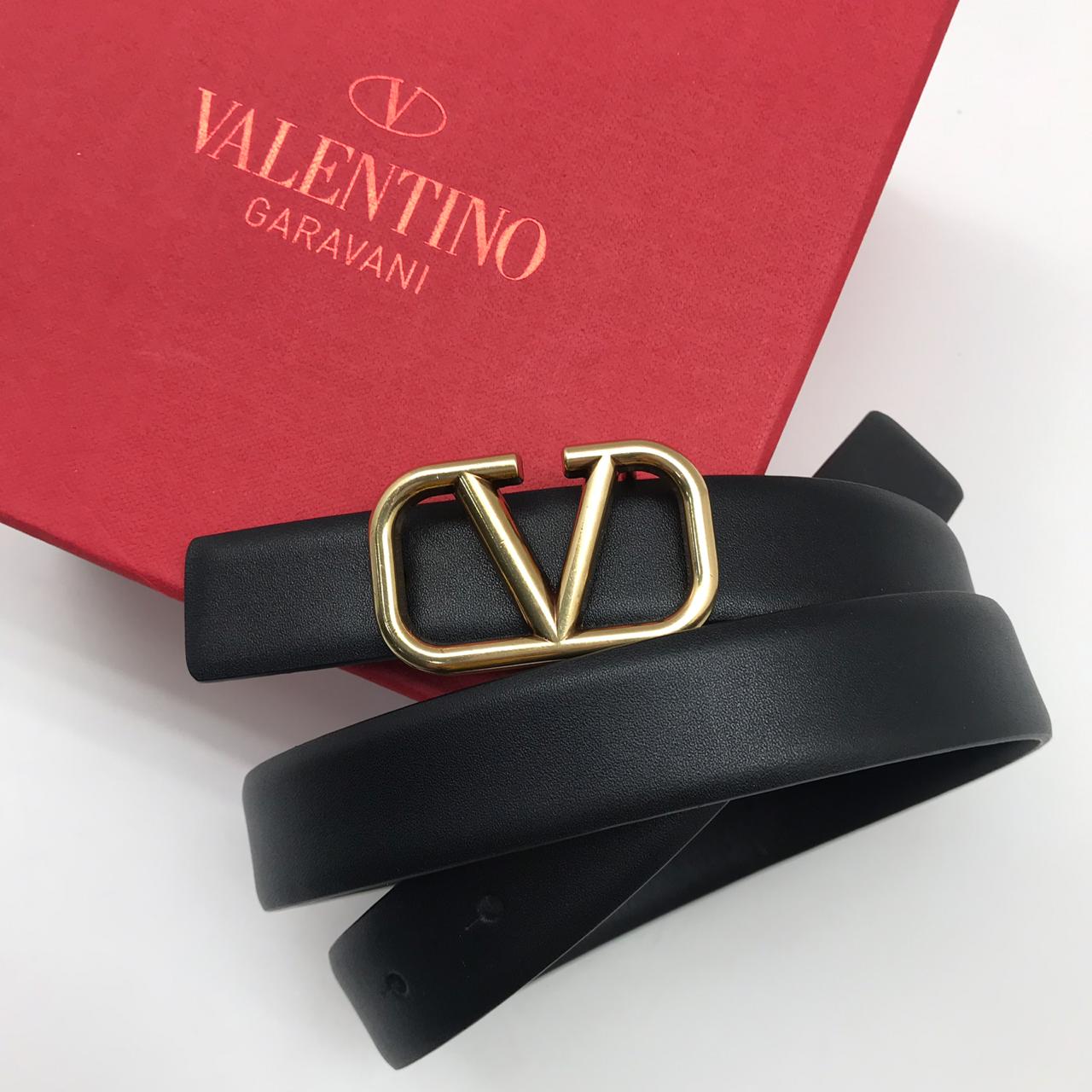 ЖЕНСКИЙ РЕМЕНЬ VALENTINO детальное фото